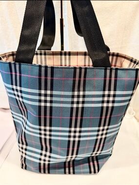 Gorgeous Reversible Burberry Check Tote/Shoulder Bag